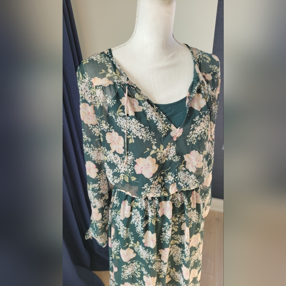 A NEW DAY | Green Floral Maxi Dress - Picture 5 of 12